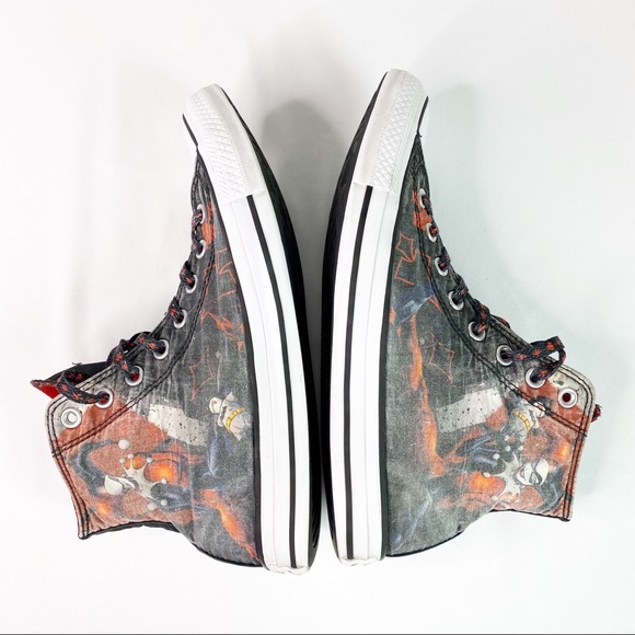 Converse Harley Quinn DC Comics Sneakers S… - Picture 9 of 11